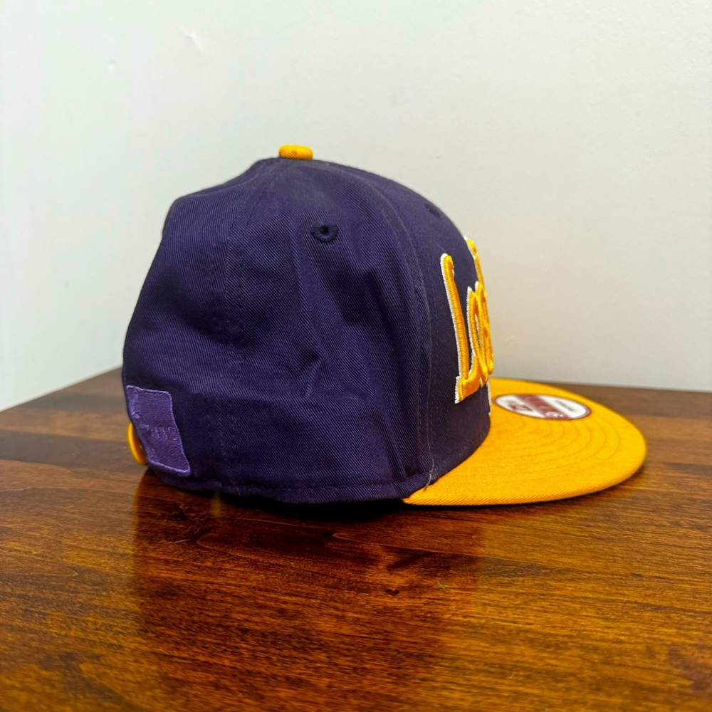 Los Angeles Lakers New Era Snapback Hat - Picture 3 of 4